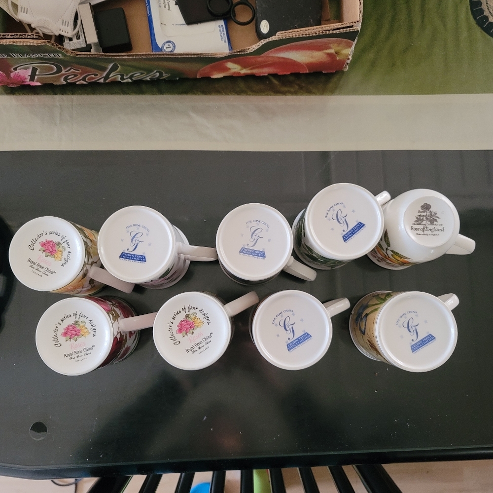 Bone China Tea Cups, lot of 9 - Picture 2 of 4